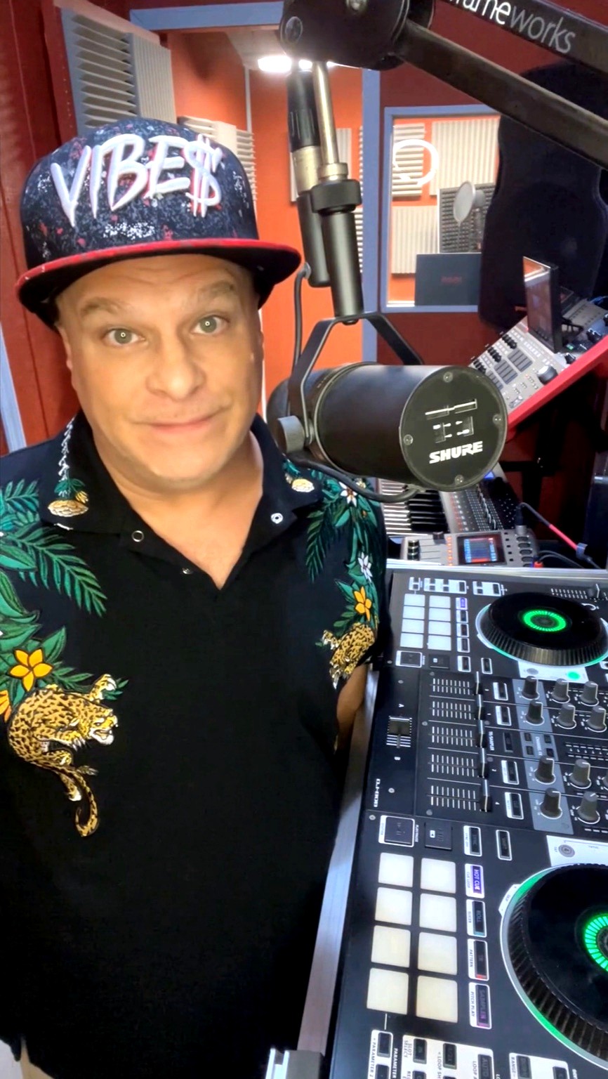 Steven (a.k.a. DJ Universe)
